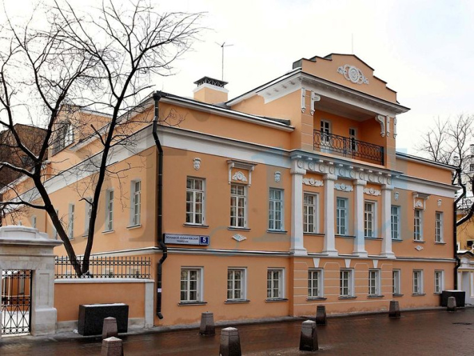 Лифт для люстры LIFTEL-400 – особняк в Новосибирске